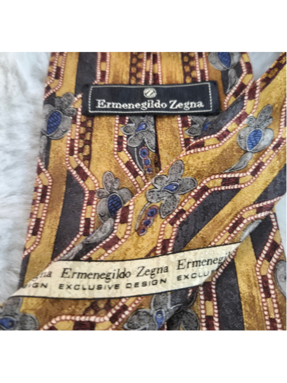 Ermenegildo Zegna Tie Vintage Gold Floral Geometric Silk 4" Wide Quiet Luxury - Picture 3 of 11
